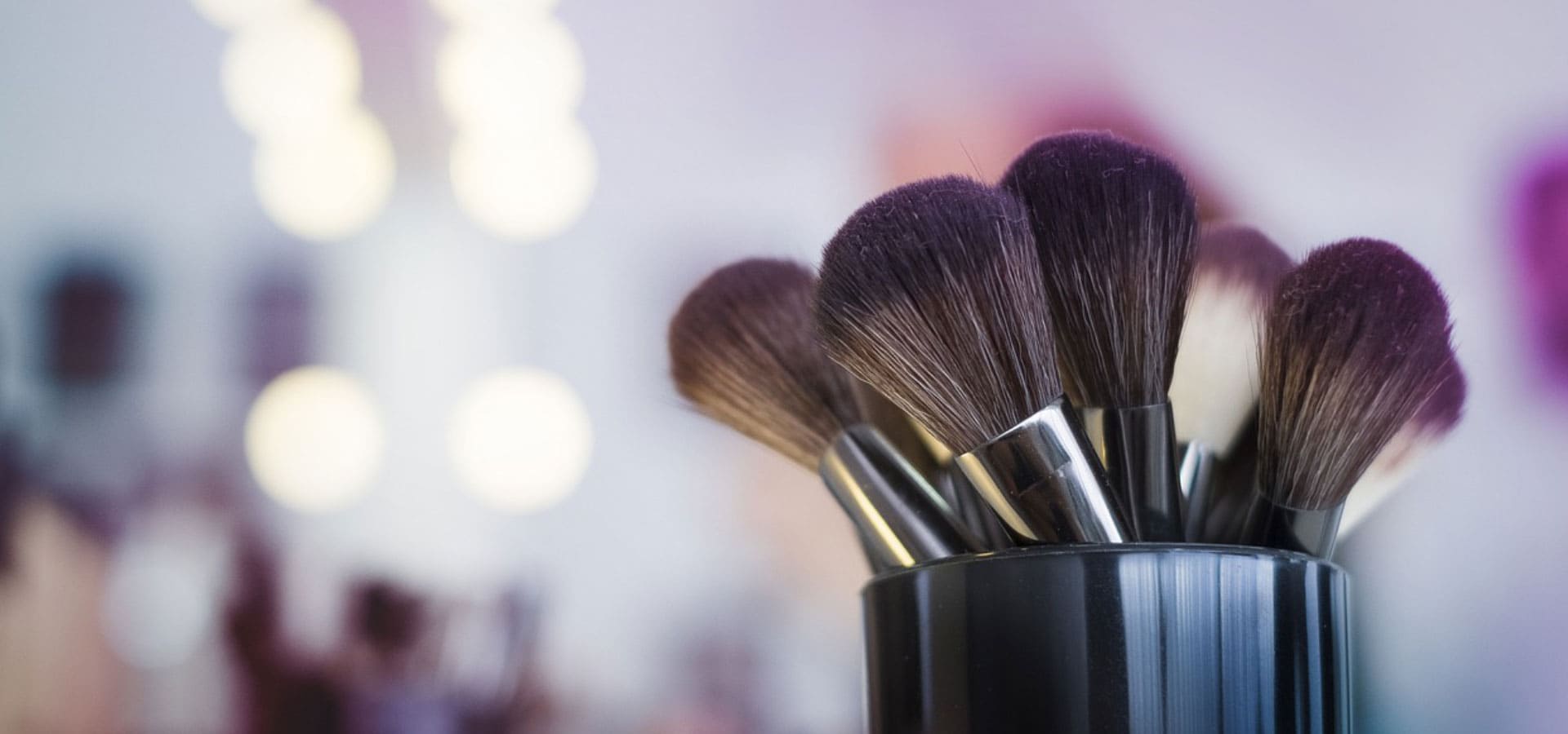 Enhancing beauty, one brushstroke at a time.